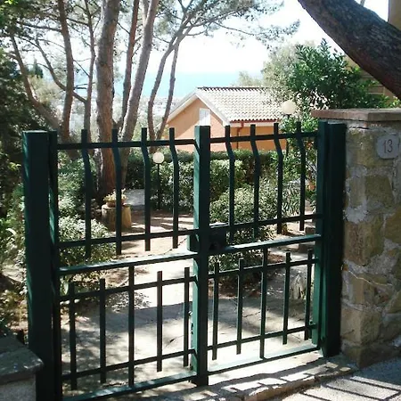 Appartamenti Portiglioni-Belvedere Puntone di Scarlino Exterior photo