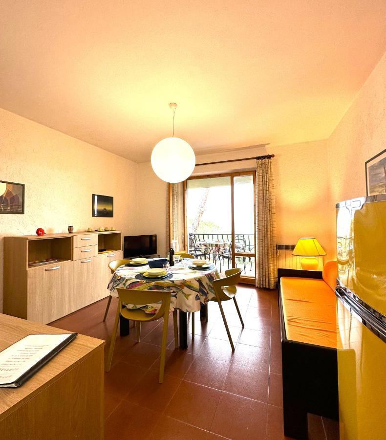 Portiglioni-belvedere Apartment *